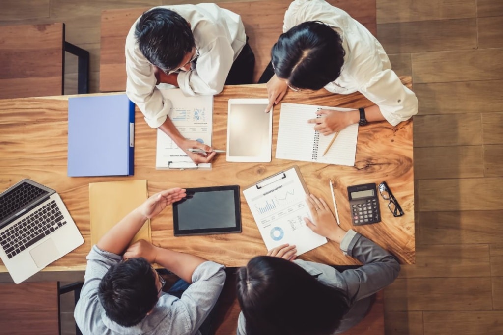 Une équipe de travail marketing.