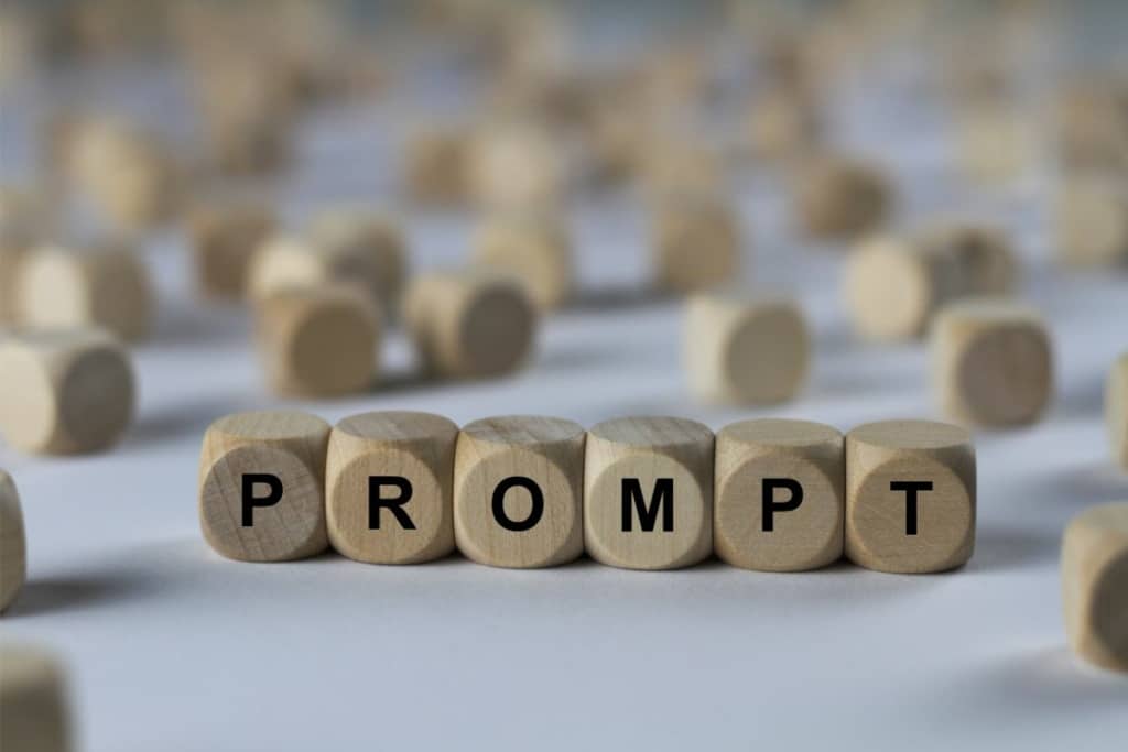 Mot "prompt" inscrit sur des cubes en bois. 