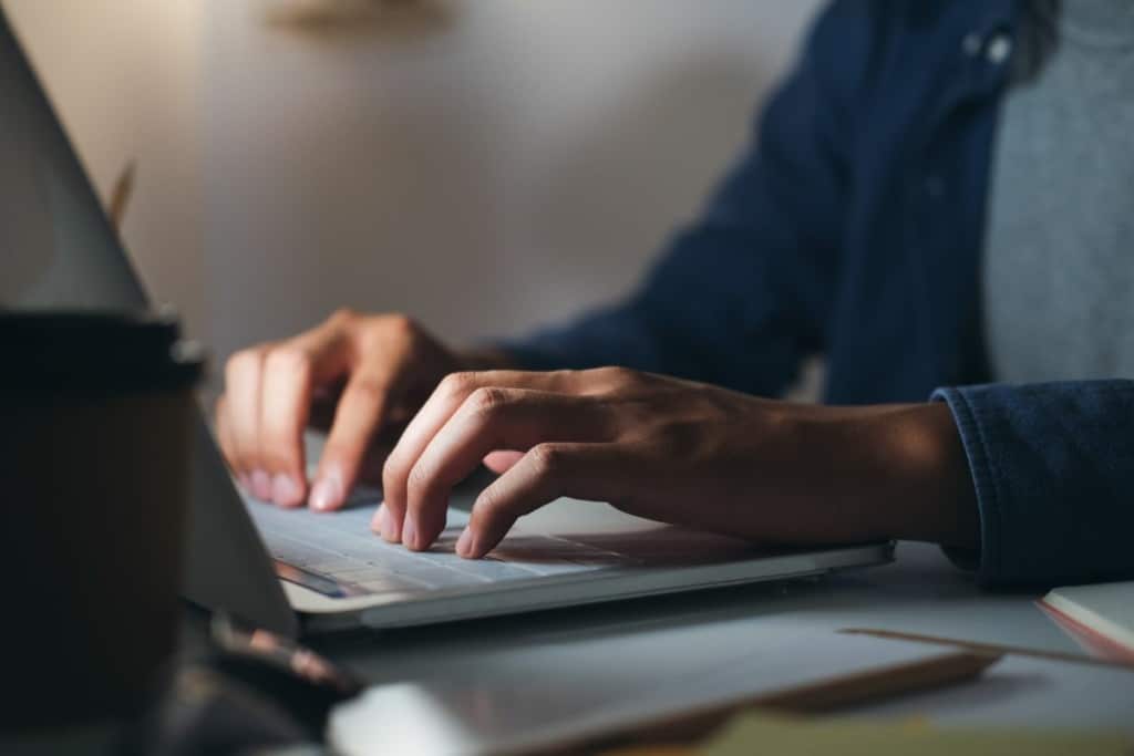 Les impacts des ai overviews sur le SEO et les résultats de recherche